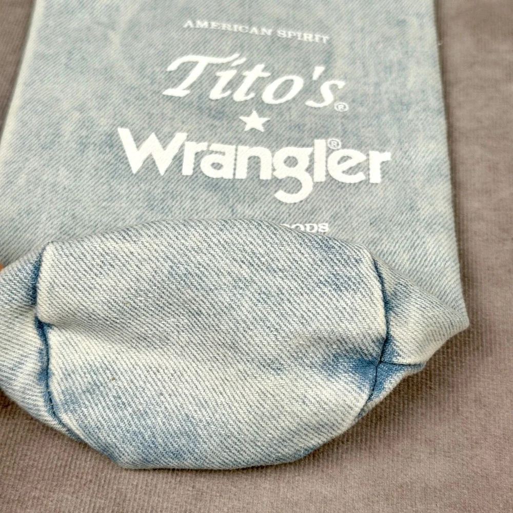 Titos Vodka x Wrangler Denim Bottle Gift Bag Light Wash Blue Jean Drawstring NEW